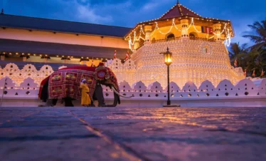 Sri-Dalada-Maligawa-Kandy